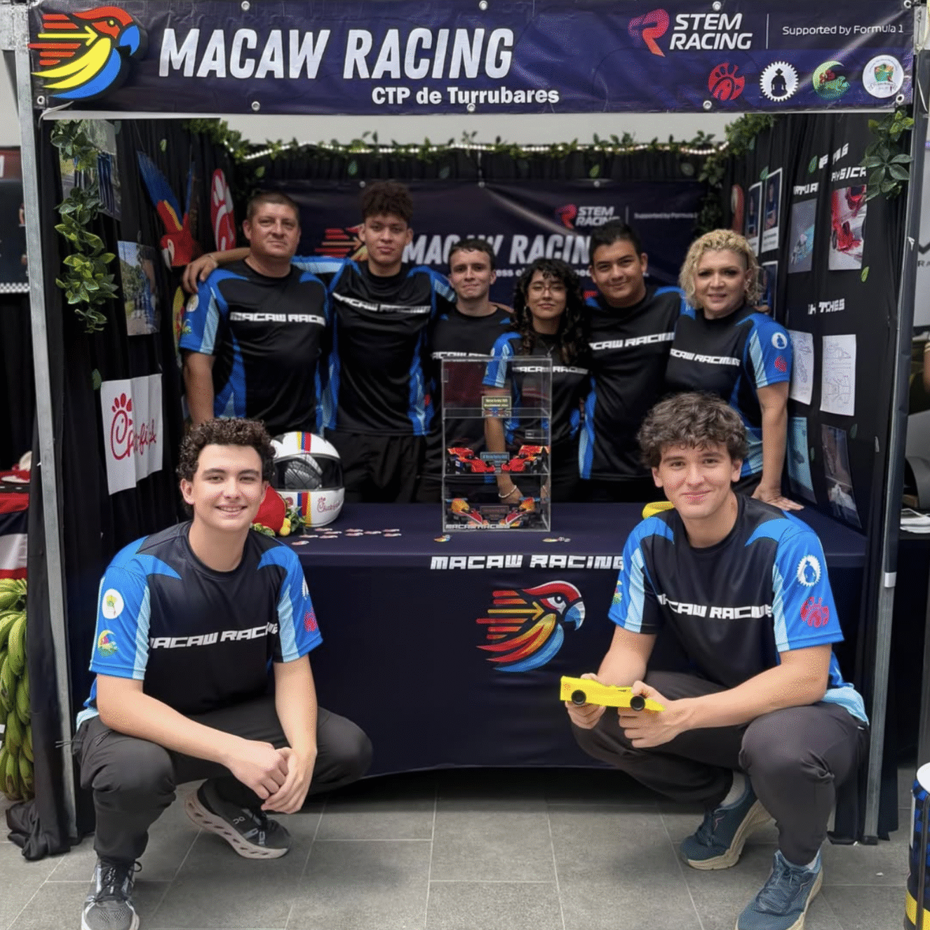 Macaw Racing_CR
